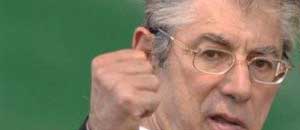 <br /> Umberto Bossi