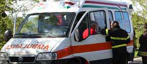 autoambulanza_vigili_del_fuoco_c2000 </p>