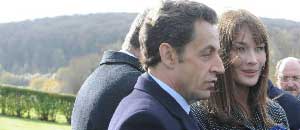 bruni_sarkozy_c2000 <p>Nicolas Sarkozy e Carla Bruni</p>