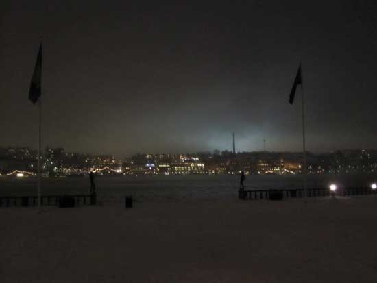 Il piazzale dello Stadshuset che si affaccia sul mar Baltico