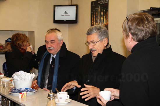 D'Alema spiega la strategia pugliese...