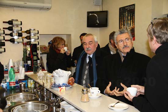 D'Alema spiega le due strategie cosa hanno fatto al Pd...