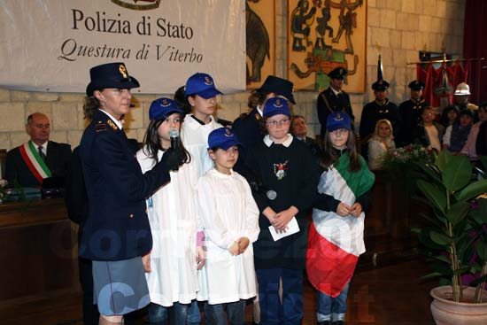 I bambini delle elementari e medie presenti alla cerimonia