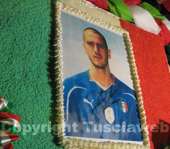 Una torta per Bonucci