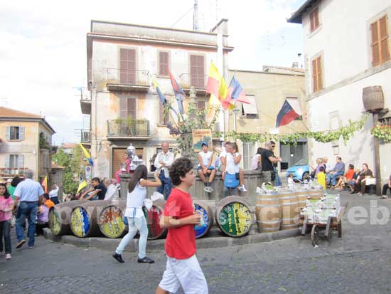 Il palio delle botti a Pianoscarano (Viterbo)