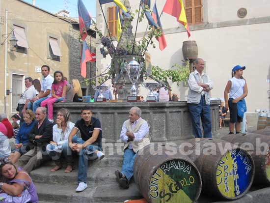 Il palio delle botti a Pianoscarano (Viterbo)