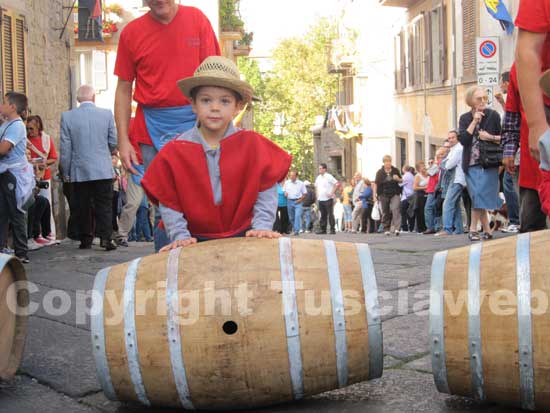 Il palio delle botti a Pianoscarano (Viterbo)