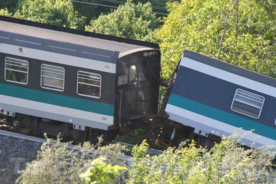 Il treno deragliato