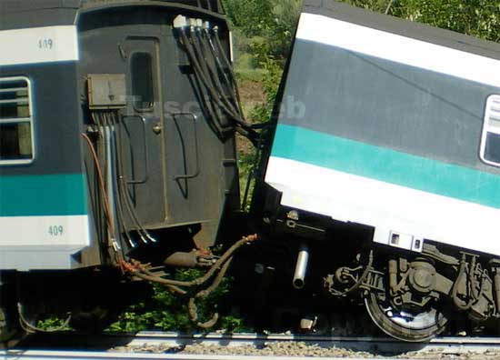 Il treno deragliato
