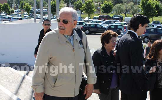 I genitori di Esposito all'ingresso del tribunale