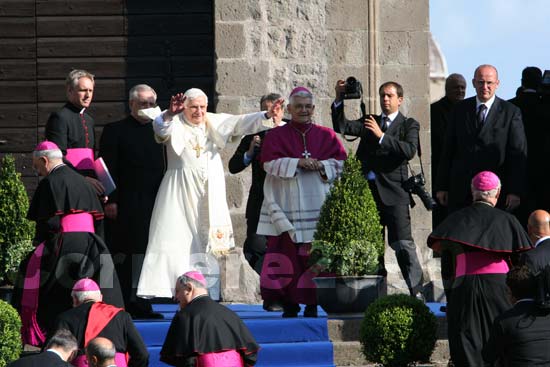 184 - La visita di papa Benedetto XVI