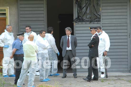 81 - Giallo di Gradoli - Il Ris nelle casa di Esposito
