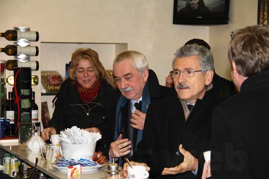 D'Alema al bar alla Quercia